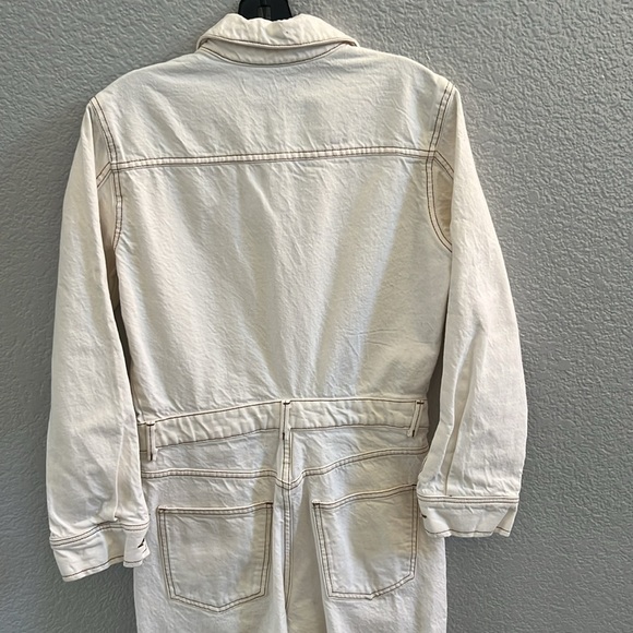 Zara - Beige Denim Jumpsuit Size Medium - Picture 8 of 10